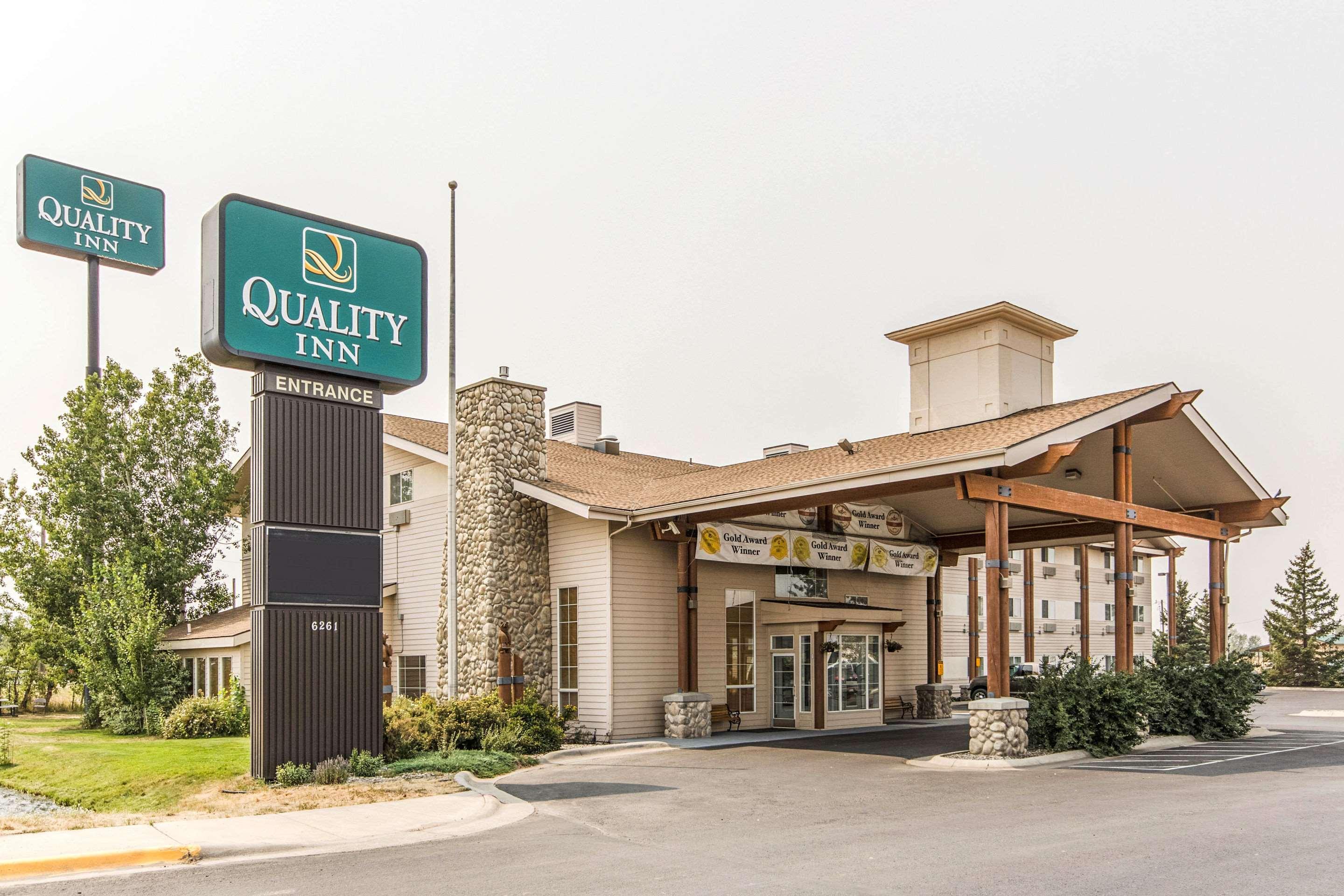 Quality Inn Belgrade Exteriör bild