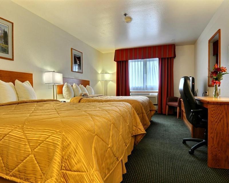Quality Inn Belgrade Exteriör bild